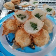 ขนมครกโบราณแม่เน้ย หน้าวัดบางเลนเจริญ