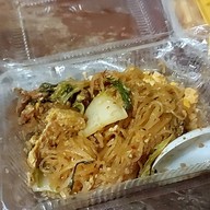 เมนูของร้าน ข้าวปลาแกะ น้ำพริกผัดกากหมู อาหารตามสั่ง by.มากินกัน สาขา1