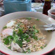 บ้านพลอย อาหารเช้า