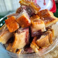 เมนูของร้าน ร้านอิวหางหมูอบโอ่งระเบิดบ้านแพ้ว สาขาพระพมุทรเจดีย์ พระสมุทรเจดีย์