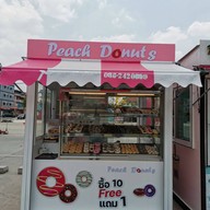 Peach Donut ตลาดวังน้อยเมืองใหม่