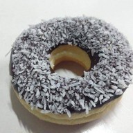 Peach Donut ตลาดวังน้อยเมืองใหม่