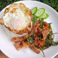 กะเพราครัวปอเช่แซ่บซี๊ด🌶️