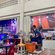 ร้านลาบยโสบางแคซอย12 เจ้าเก่าตลาดนัดคำหยาด
