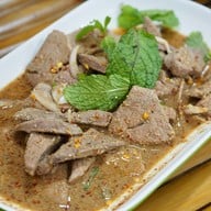 ร้านลาบยโสบางแคซอย12 เจ้าเก่าตลาดนัดคำหยาด