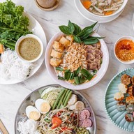 ทองพูน by เจริญ Sand Haus เหม่งจ๋าย