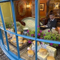 Sally Lunn's