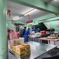 บรรยากาศ ข้าวหน้าไก่ห้าแยก พูนเลิศ 83 เฮียห่ง ลาดพร้าว วังหิน