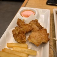 เมนูของร้าน Hachiban Ramen เซ็นทรัล พลาซา สุราษฎร์ธานี ชั้น 3