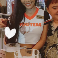 บรรยากาศ Hooters  Pattaya