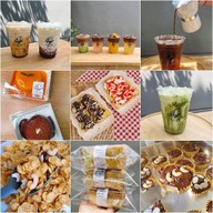 กาแฟสด ชาผลไม้ ปังปิ้ง ครอฟเฟิล Kanom & Coffee Homey อินดี้เวสเกต