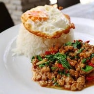 ข้าวเหนียวหมูทอดหน้าบขส.