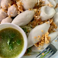 ก๋วยเตี๋ยวริมคลอง ณ อำแพง