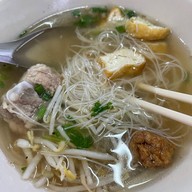 บ้านก๋ง สุราษฎร์ ตลาดแม่ครู