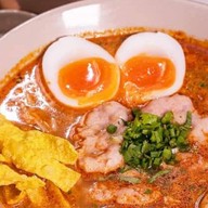 ก๋วยเตี๋ยวต้มยำไข่ทะลัก สูตรโบราณ สาขาลำลูกกาคลอง2 ลำลูกกาคลอง2