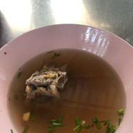 ก๋วยเตี๋ยวลูกชิ้นปลานายใบ้พระราม5 เชิงสะพานพระราม5ฝั่งนนท์