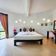 โรยัล กู๊ดวิว รีสอร์ท แอนด์ ฟาร์ม