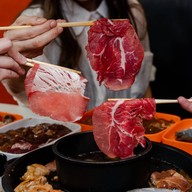 กองจู ปิ้งย่าง & ชาบู กองจู โลตัส บางกะปิ