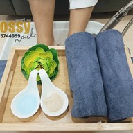 ร้านทำเล็บ กลอสซี่ เนล (glossy Nail) Glossy Nail สาขา ตลาดท่าเรียน
