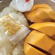 จอมขวัญข้าวเหนียวมะม่วง