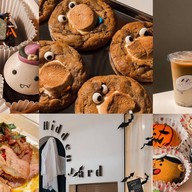 Hidden yard cafe สามเสน13/1