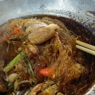 เมนูของร้าน หูฉลามซ้งปิ่นเกล้า ภัตตาคารอาหารจีน