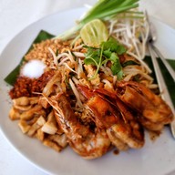 เมนูของร้าน 🌟 ผัดไทย บ้านกู๋โบ้ท👍 ผัดไทยเส้นจันท์