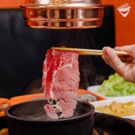 กองจู ปิ้งย่าง & ชาบู กองจู โลตัส บางกะปิ