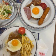 เมนูของร้าน ถูกและดี ศรีนครินทร์