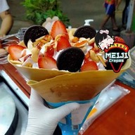 เมนู เมจิเครป & น้ำสมุนไพร ตรงข้ามตลาดโป่งไผ่