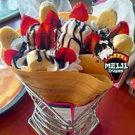 เมนู เมจิเครป & น้ำสมุนไพร ตรงข้ามตลาดโป่งไผ่