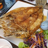 เมนูของร้าน ครัวกำนันสมบัติกุ้งเผาจานเด็ด นครปฐม