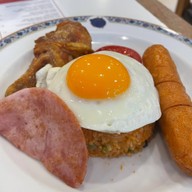 เมนูของร้าน ถูกและดี ศรีนครินทร์