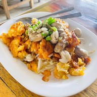 ร้านผัดไทป้าเจ๊ก บางศรีเมือง