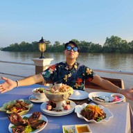 สวนนพรัตน์