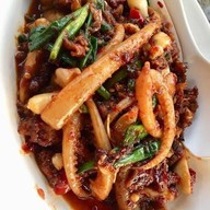 เมนูของร้าน ข้าวปลาแกะ น้ำพริกผัดกากหมู อาหารตามสั่ง by.มากินกัน สาขา1