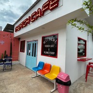 The Rich Cafe