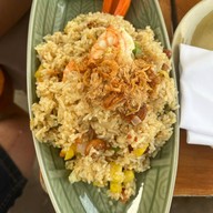 You & Mee Poolside Restaurant โรงแรม ไฮแอท รีเจนซี่ หัวหิน