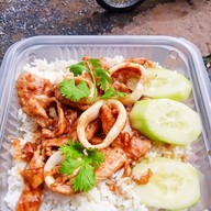 เมนูของร้าน ครัวกาญจนาตามสั่ง สาขาย่านซื่อ