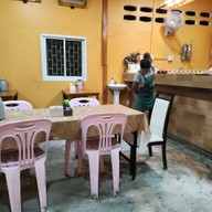 บรรยากาศ ROTI ROYCHAN