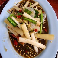 เมนูของร้าน ลาบกลางทุ่ง