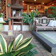 บ้านทองเอก