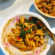 เมนูของร้าน ก๋วยเตี๋ยวสุโขทัย( สูตรสวรรคโลก) ซอยอารีย์ 1