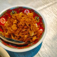 เมนูของร้าน ก๋วยเตี๋ยวสุโขทัย( สูตรสวรรคโลก) ซอยอารีย์ 1