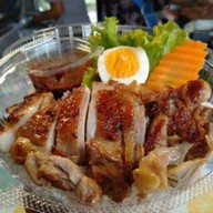 นายเจ๊ก ข้าวไก่อบ จิ้มแจ่ว🌶️ LAMLUKKA