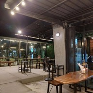SIRI bar and eatery