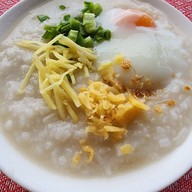ปาล์มโคโคมนตรา
