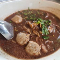 โก๋ เตี๋ยวเรือ หม้อไฟ