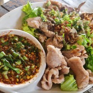 โก๋ เตี๋ยวเรือ หม้อไฟ