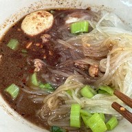 ช.ช้าง ก๋วยเตี๋ยวเรืออยุธยา สาขา วัดโบสถ์ดอนพรหม